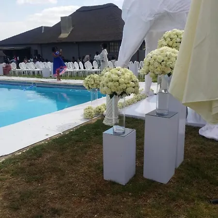 Vido And Conference Centre *